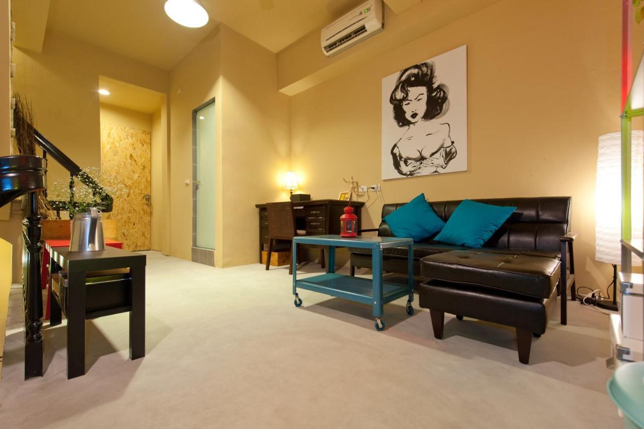 Leo 111/Arena Ruifeng Hotel Kaohsiung Luaran gambar